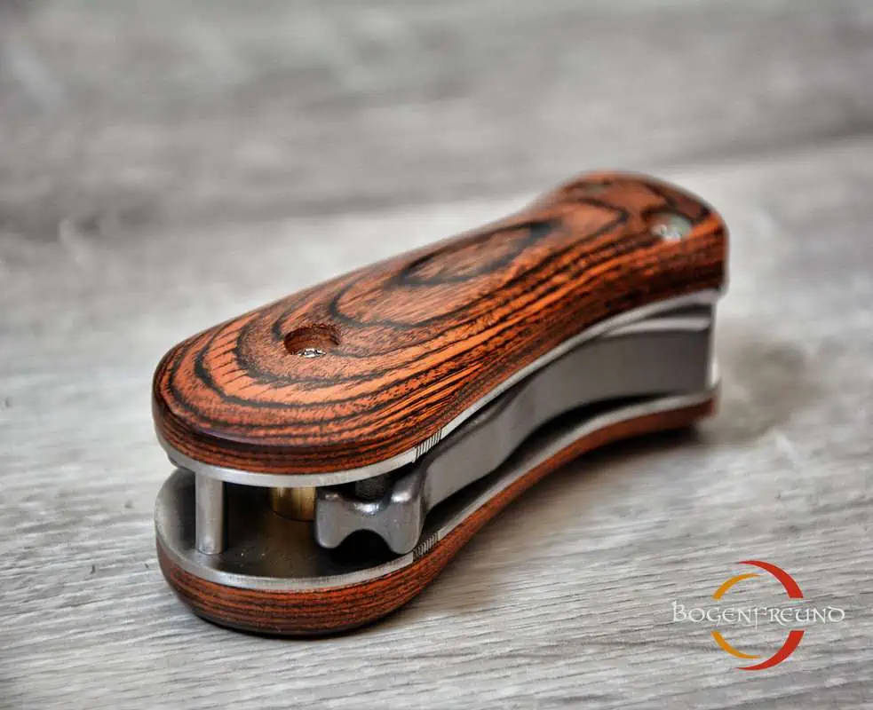 zwille metall trifft holz