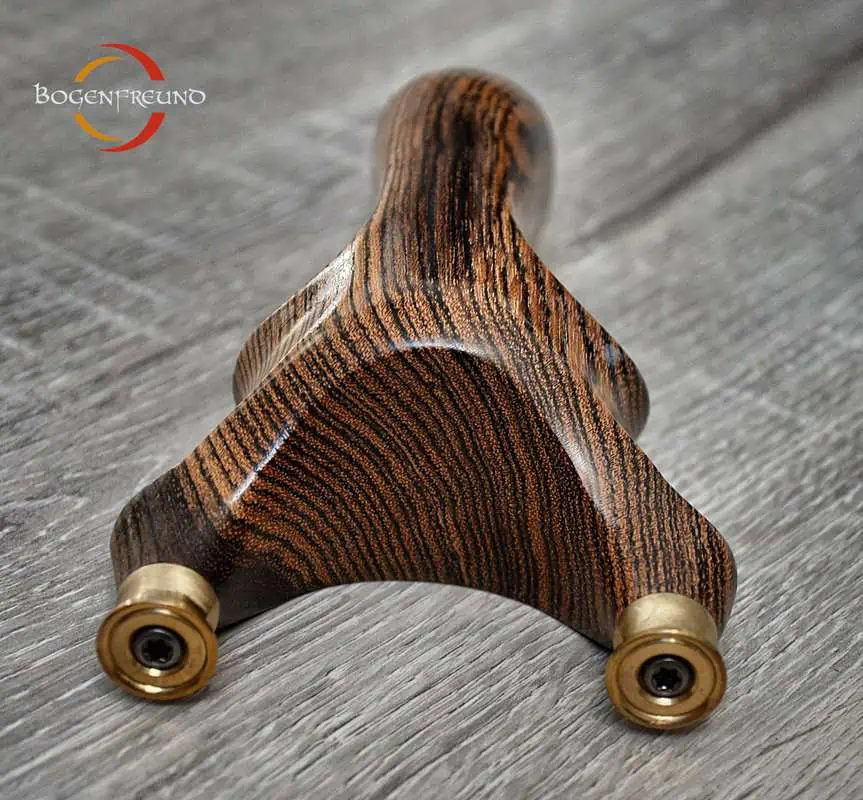 Slingshot Sandelholz 3D – Bild 6