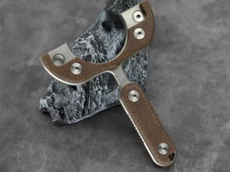 snipersling s-striker zwille steinschleuder slingshot titanium micarta